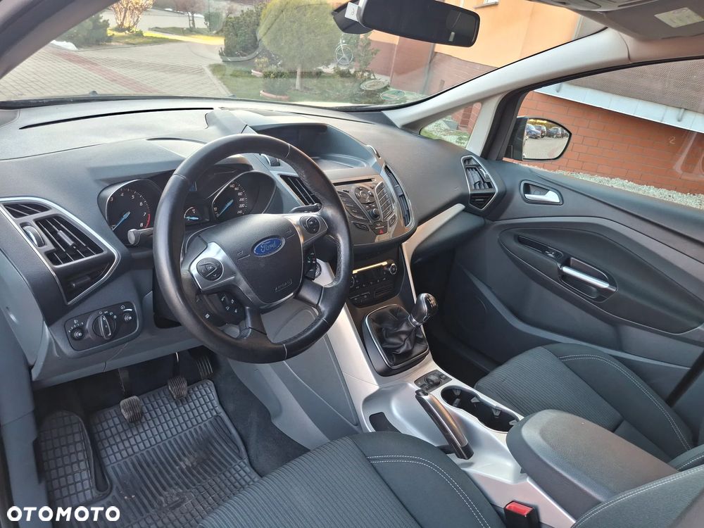 Ford C-MAX 1.6 Ti-VCT Titanium - 17