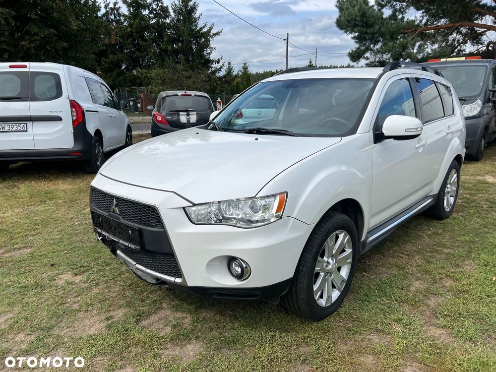 Mitsubishi Outlander 2011 photo 3