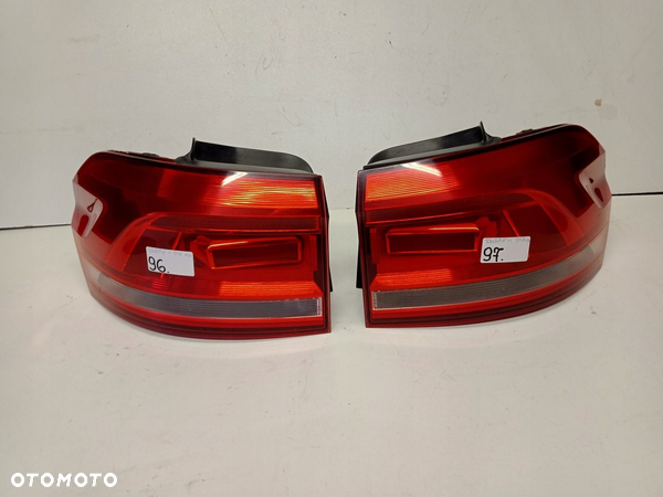 VW TOURAN III 5TA LAMPA TYŁ PRAWA 5TA94596A LEWA 5TA945095A 15-22