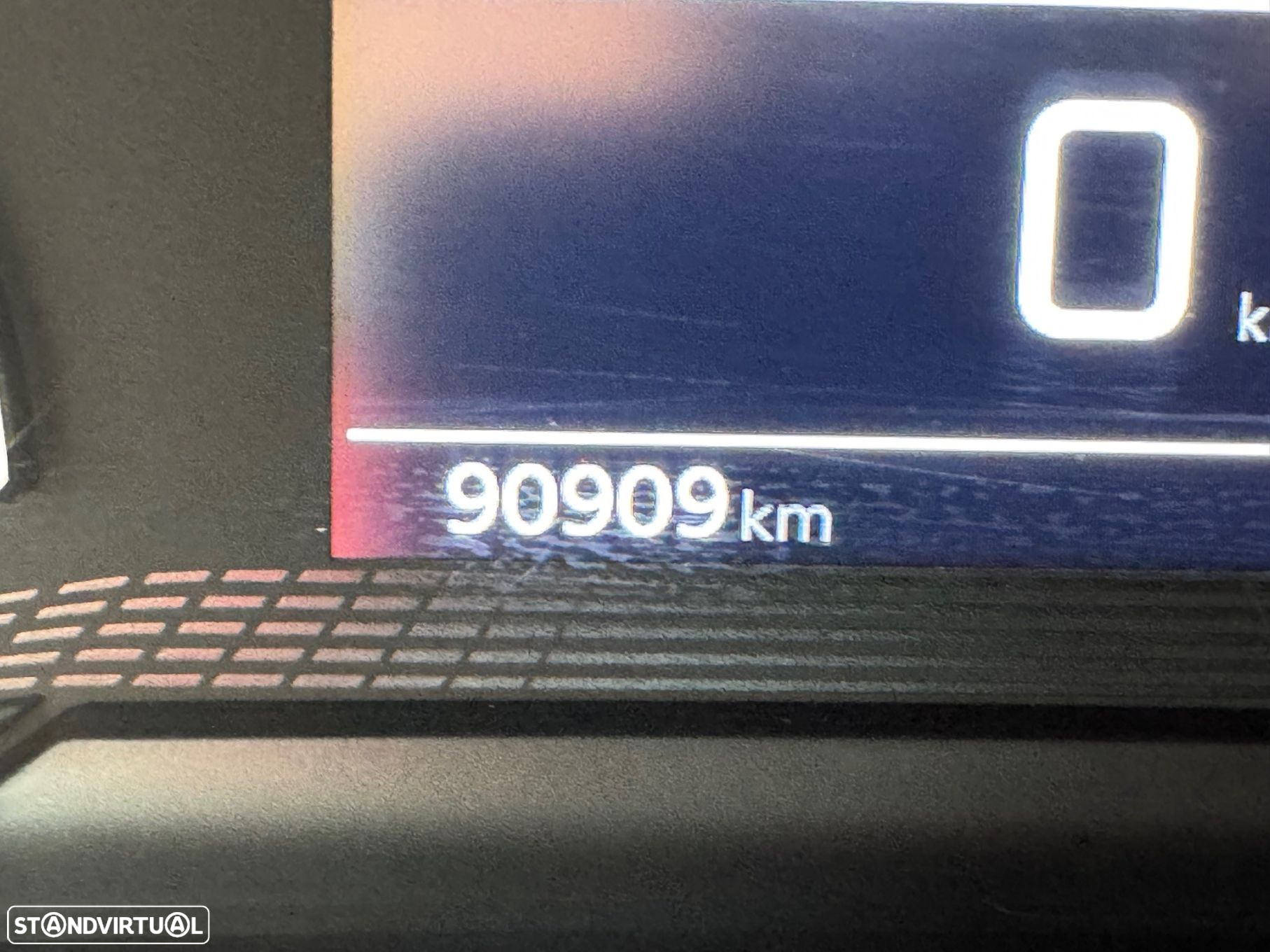 Peugeot 2008 BlueHDi 110 Allure - 19