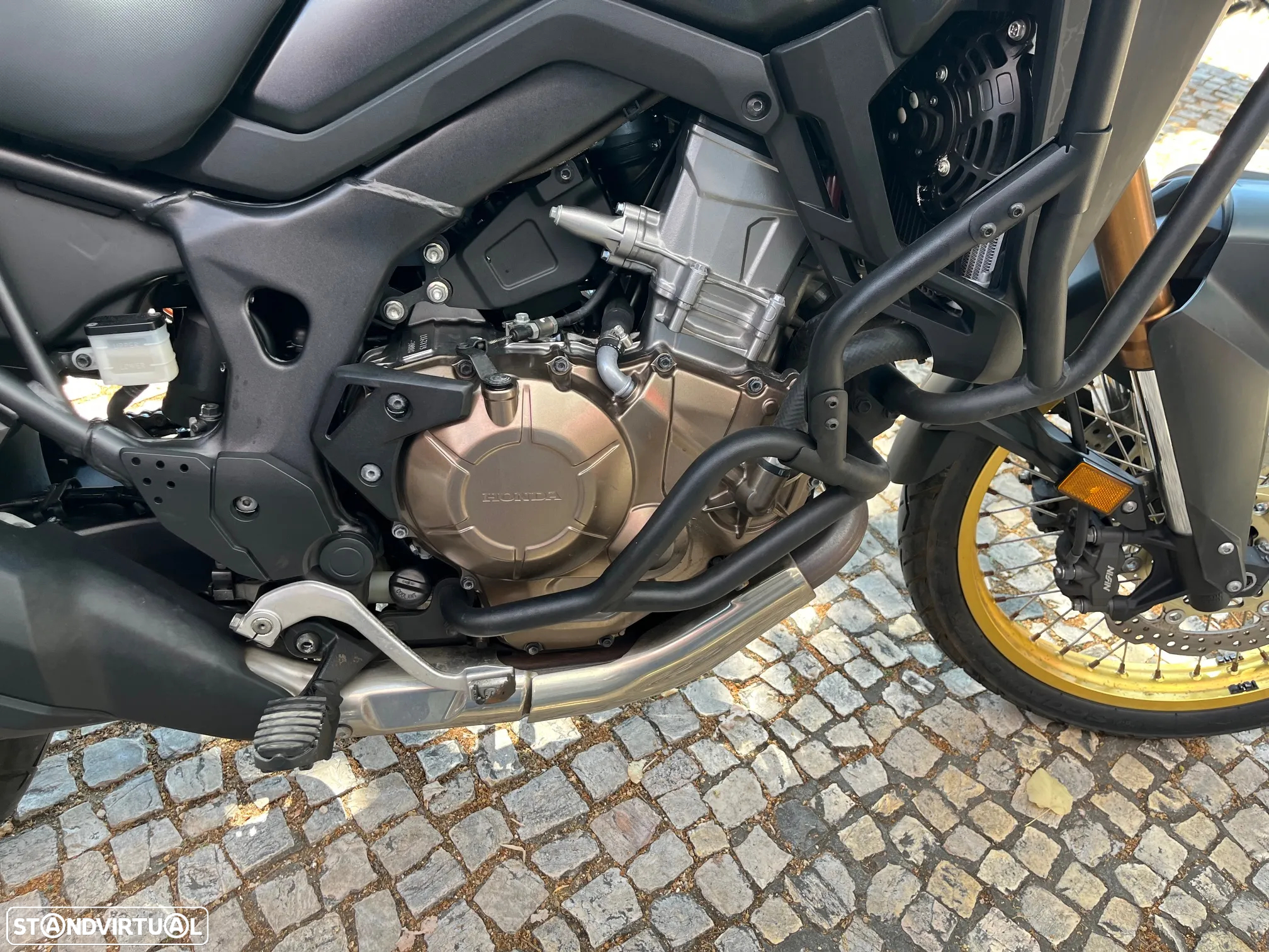 Honda CRF AFRICA TWIN - 8