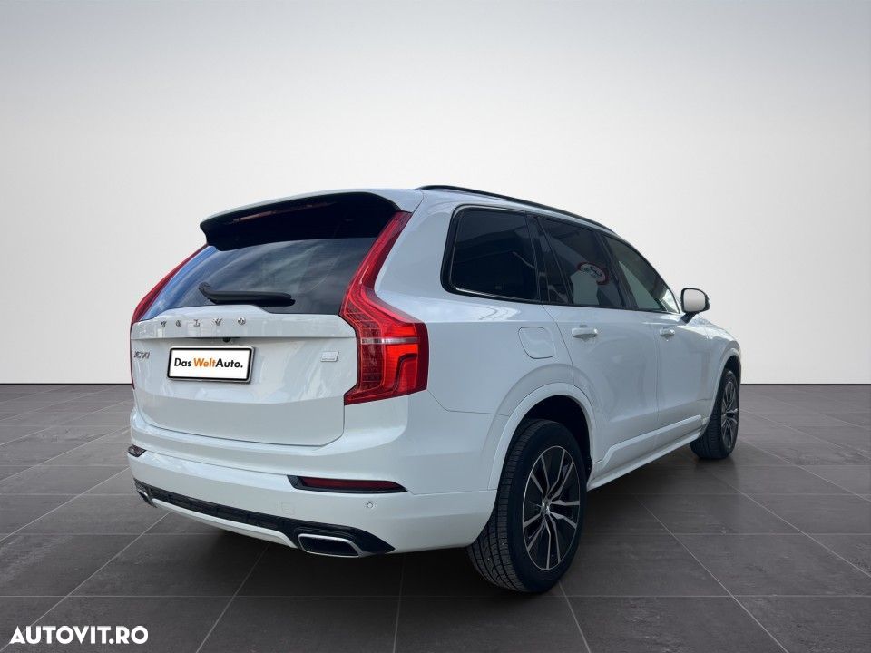 Volvo XC 90 Recharge T8 eAWD R-Design - 4
