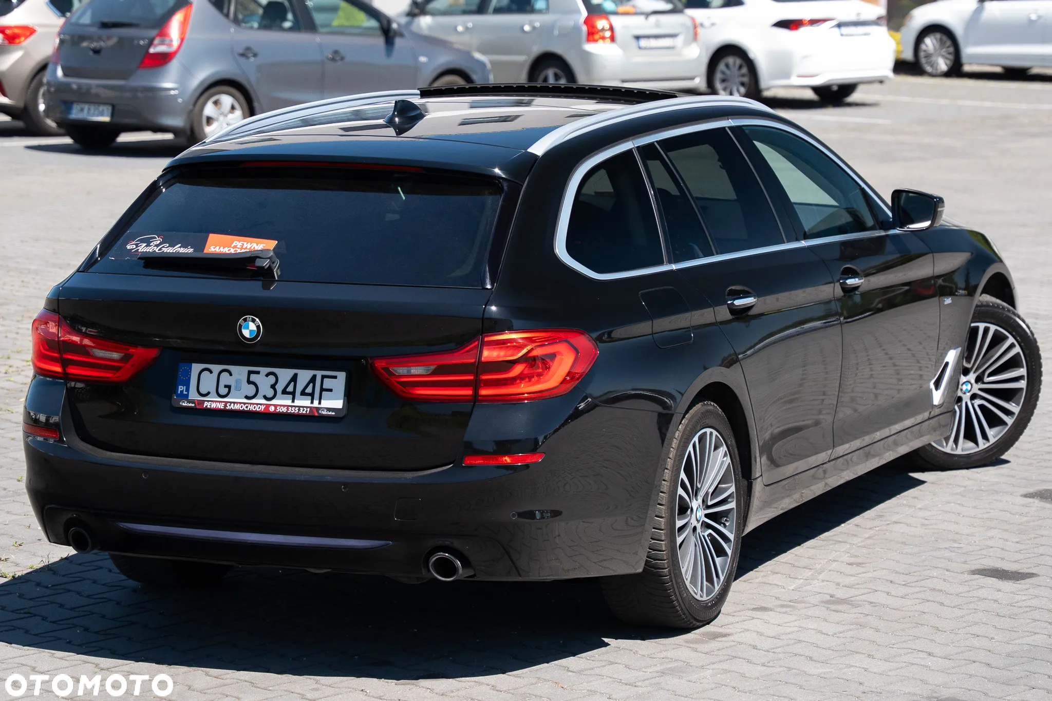 BMW Seria 5 520d Touring Sport Line - 9