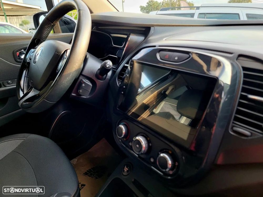 Renault Captur 1.5 dCi Sport - 11