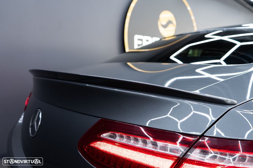 Mercedes-Benz E 220 d AMG Line - 19