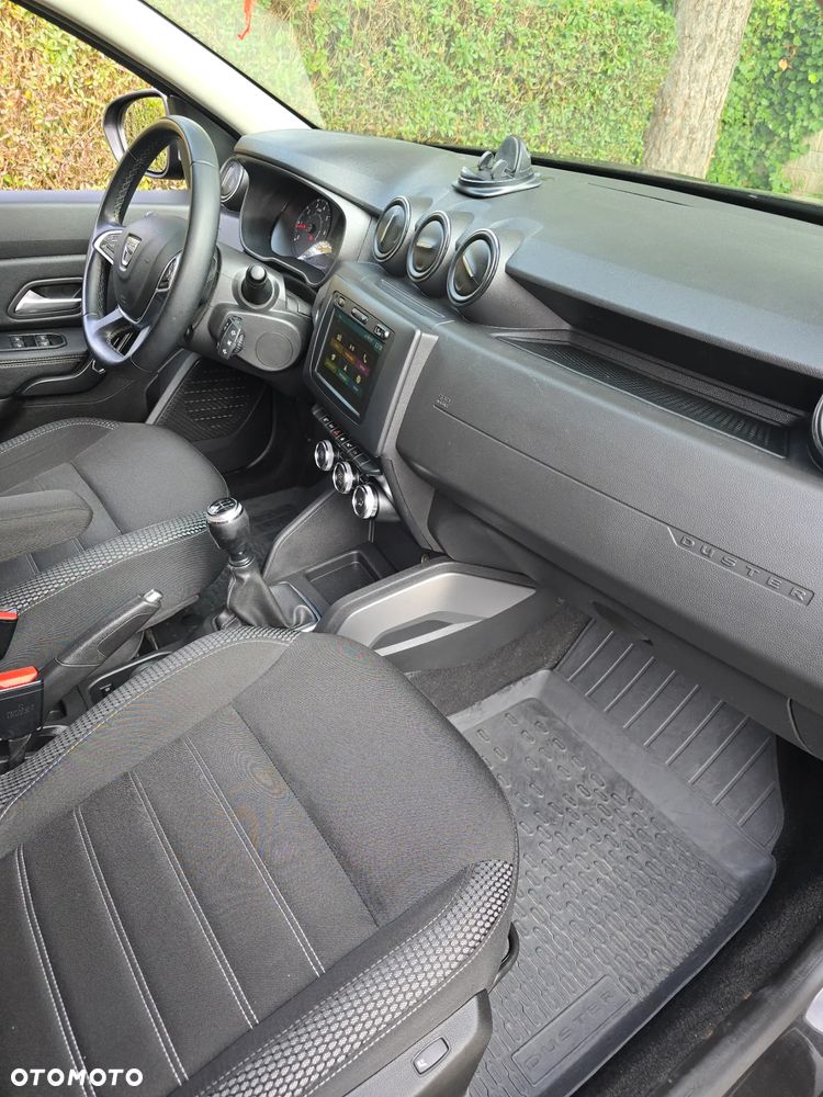 Dacia Duster 1.6 SCe Prestige - 28