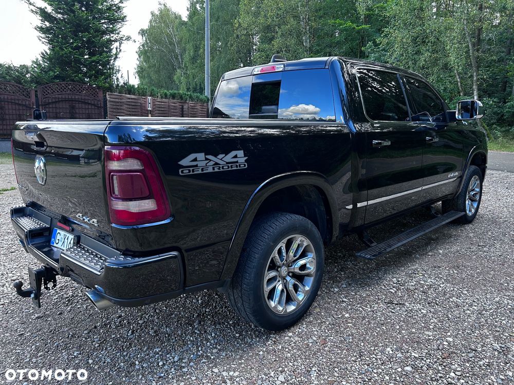 RAM 1500 5.7 Crew Cab Longbed Laramie Black - 29