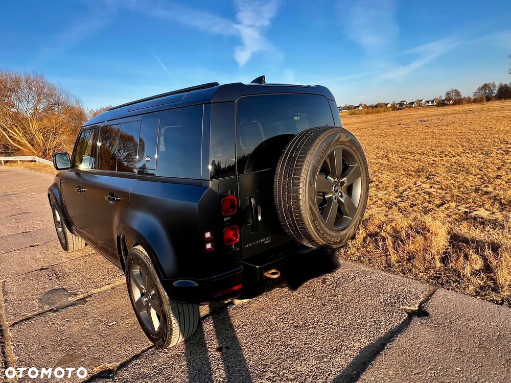 Land Rover Defender - 15
