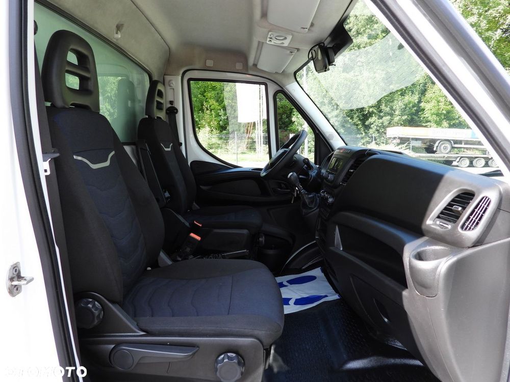 Iveco DAILY 35C14 CHŁODNIA KONTENER -10*C ZASILANIE 230V TEMPOMAT BLIŹNIACZE KOŁA KLIMATYZACJA  140KM - 40