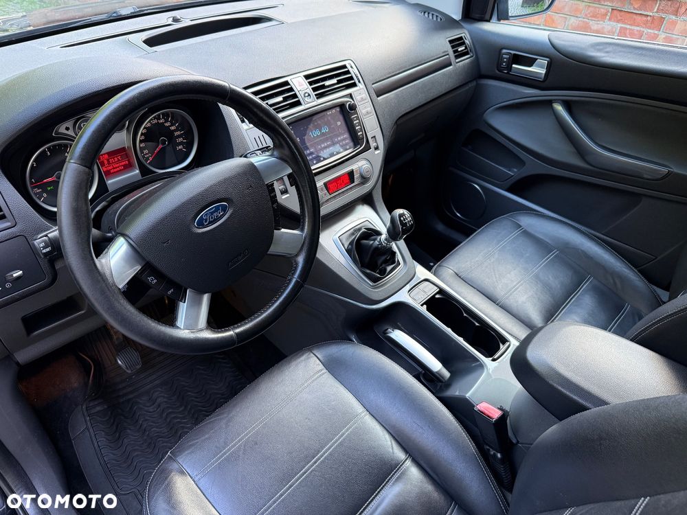 Ford Kuga 2.0 TDCi 4x4 Trend - 23