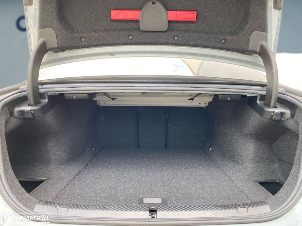 BMW i5 eDrive40 Pack Desportivo M — fotografia 14