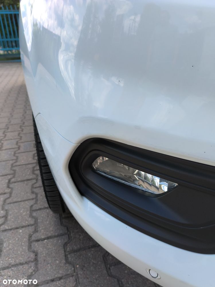 Ford Transit Custom - 13