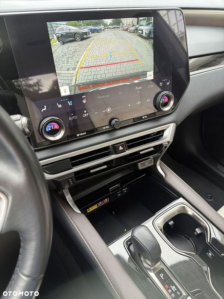Lexus RX - 18