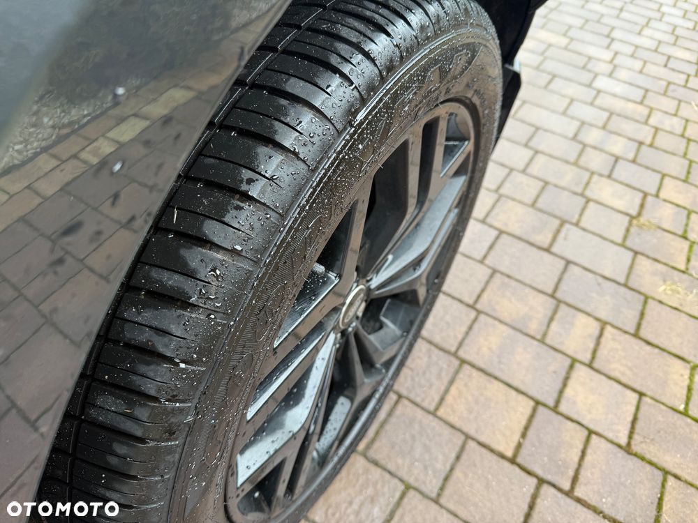 Land Rover Range Rover Evoque P250 R-Dynamic HSE - 27