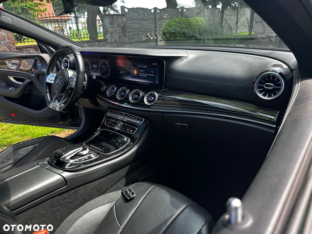Mercedes-Benz CLS - 15