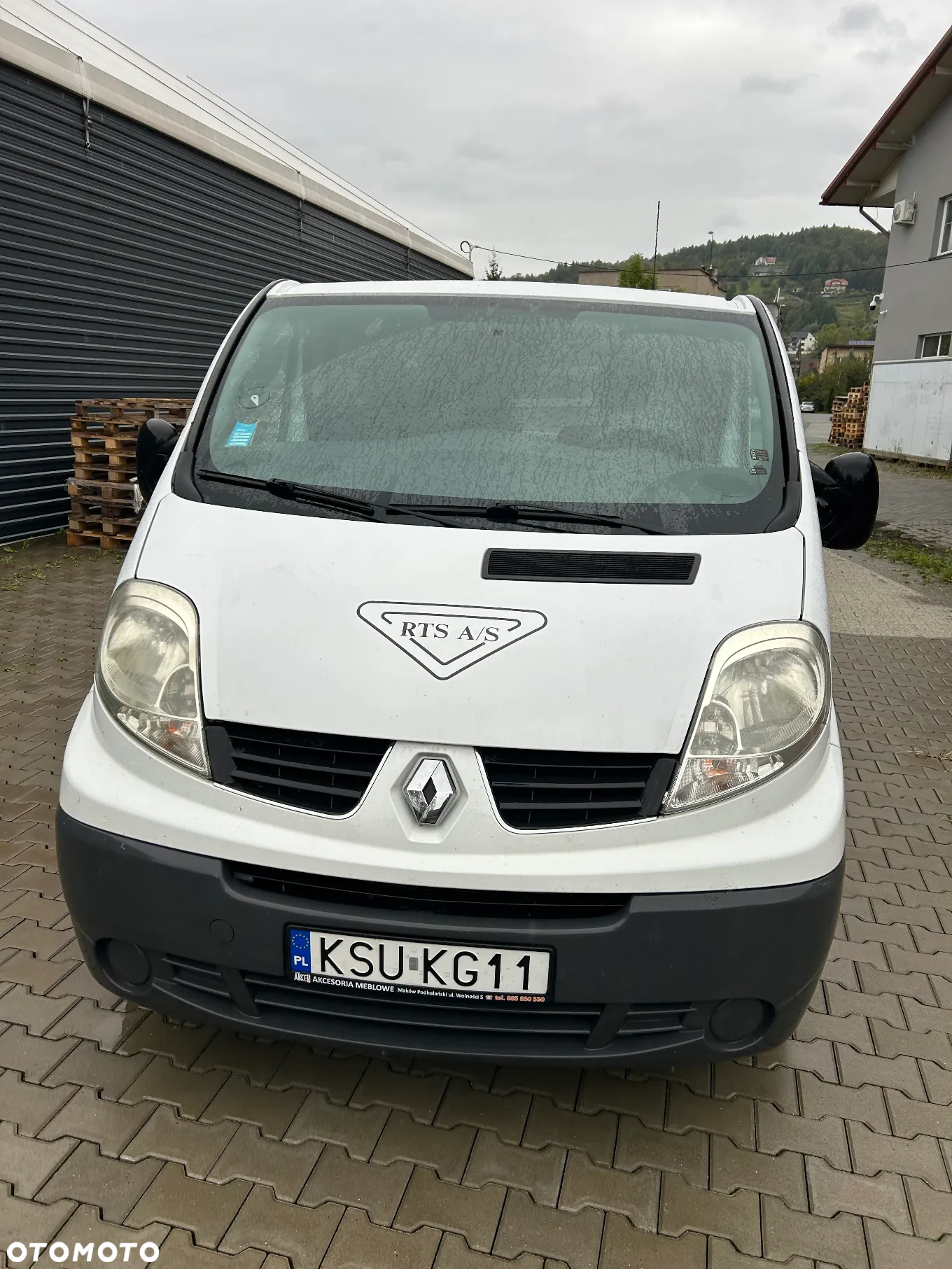 Renault TRAFIC - 2