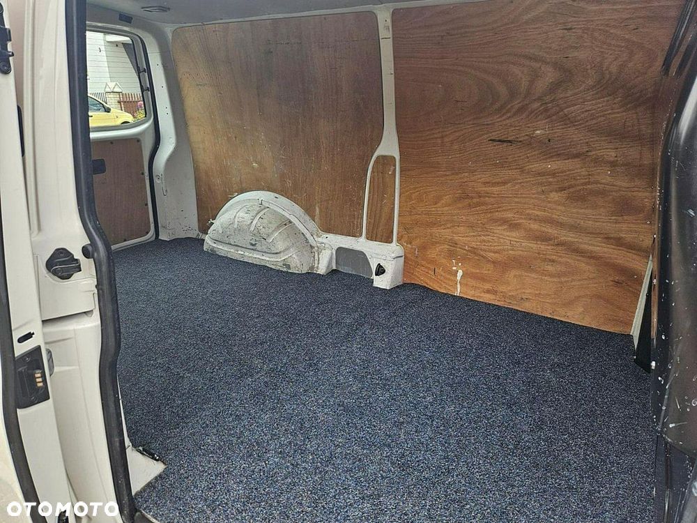 Volkswagen Transporter - 10