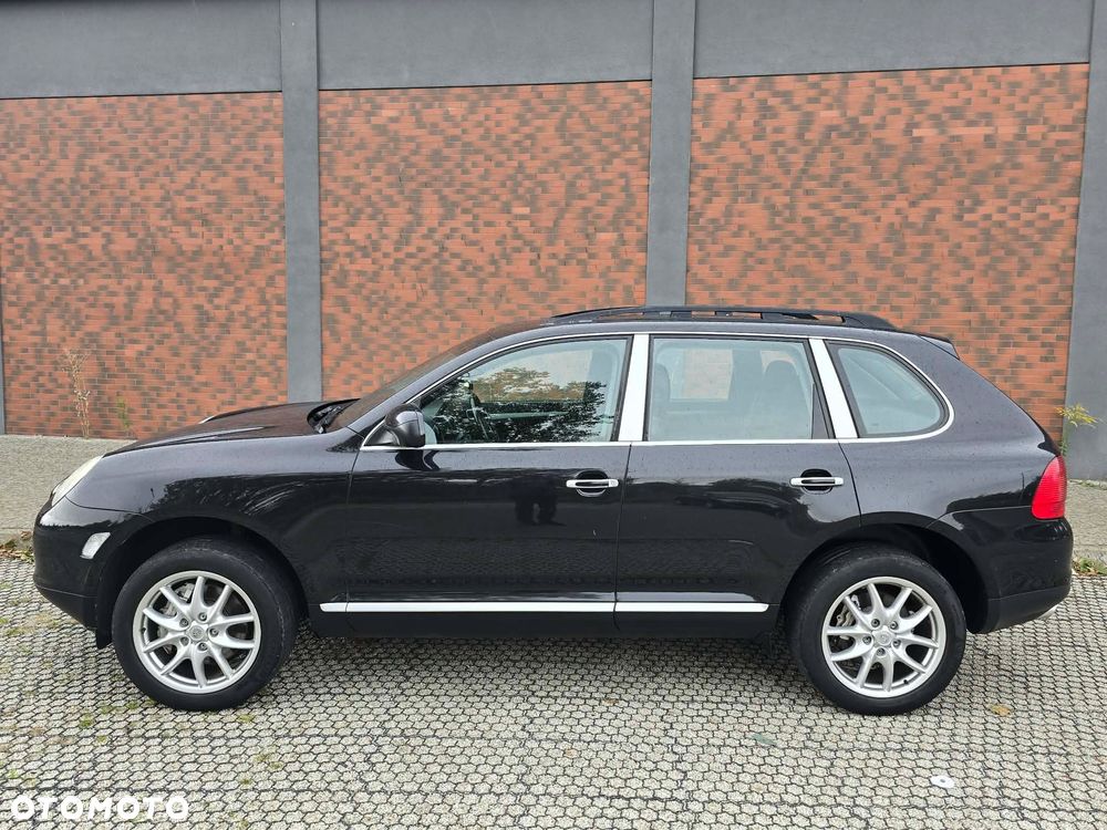 Porsche Cayenne - 11