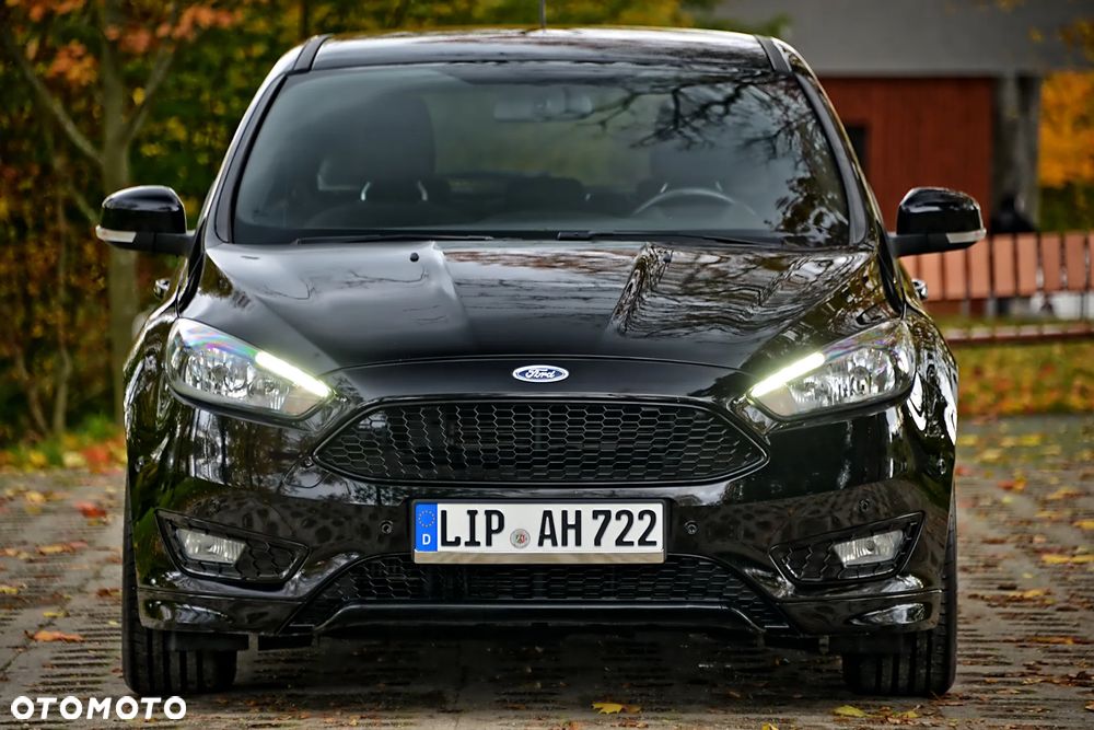 Ford Focus 1.0 EcoBoost ST-Line - 15