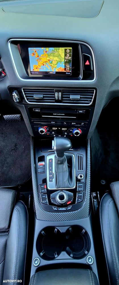 Audi Q5 2.0 TDI S tronic - 14