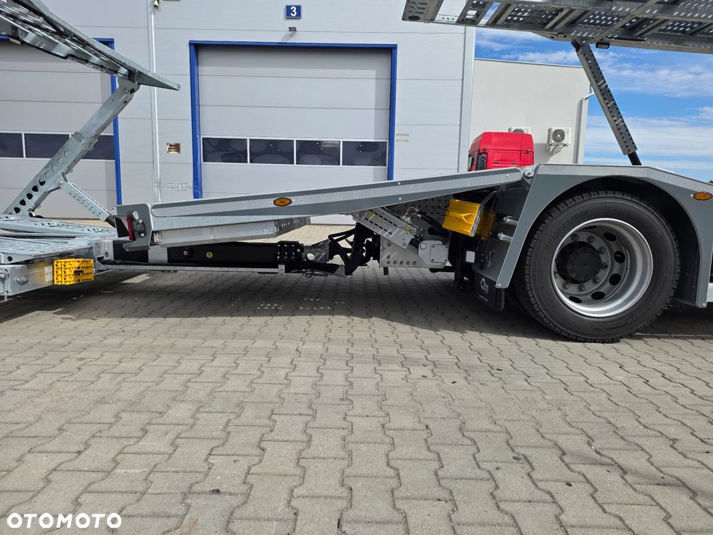 MAN TGX - 8
