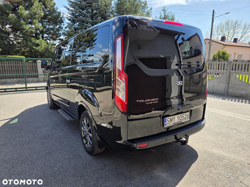 Ford Tourneo Custom 320 L2H1 VA Autm Titanium X - 3