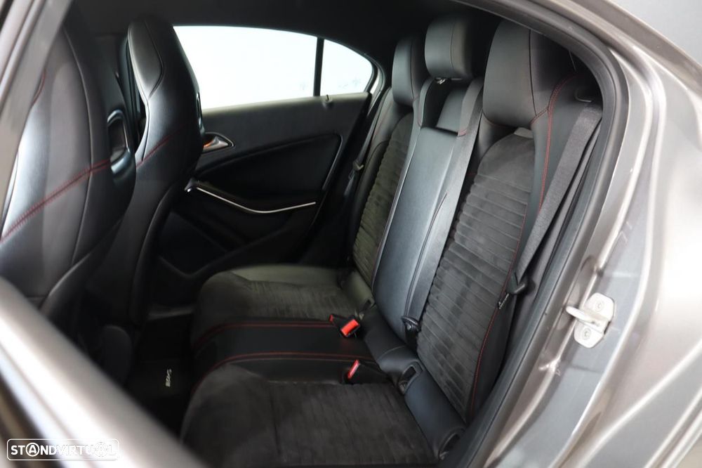 Mercedes-Benz A 180 - 13