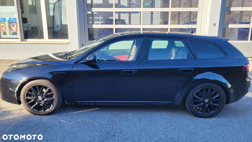 Alfa Romeo 159 - 2