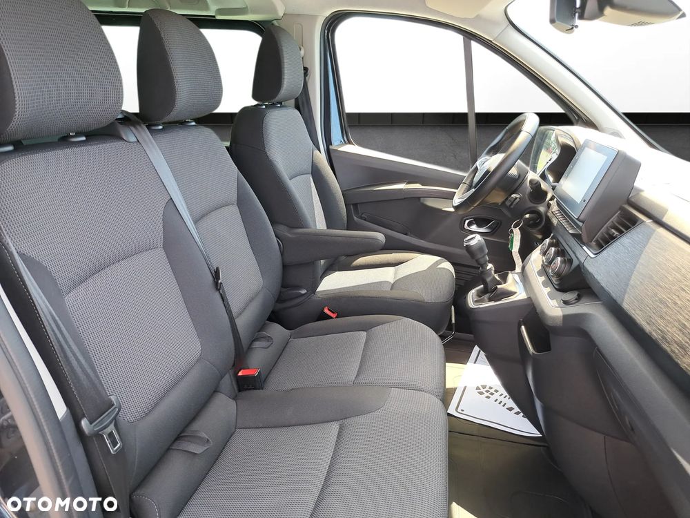 Renault Trafic - 13
