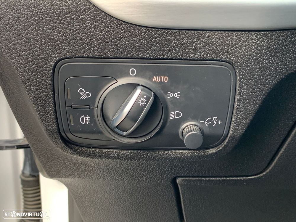 Audi Q2 30 TDI S-line S tronic - 37