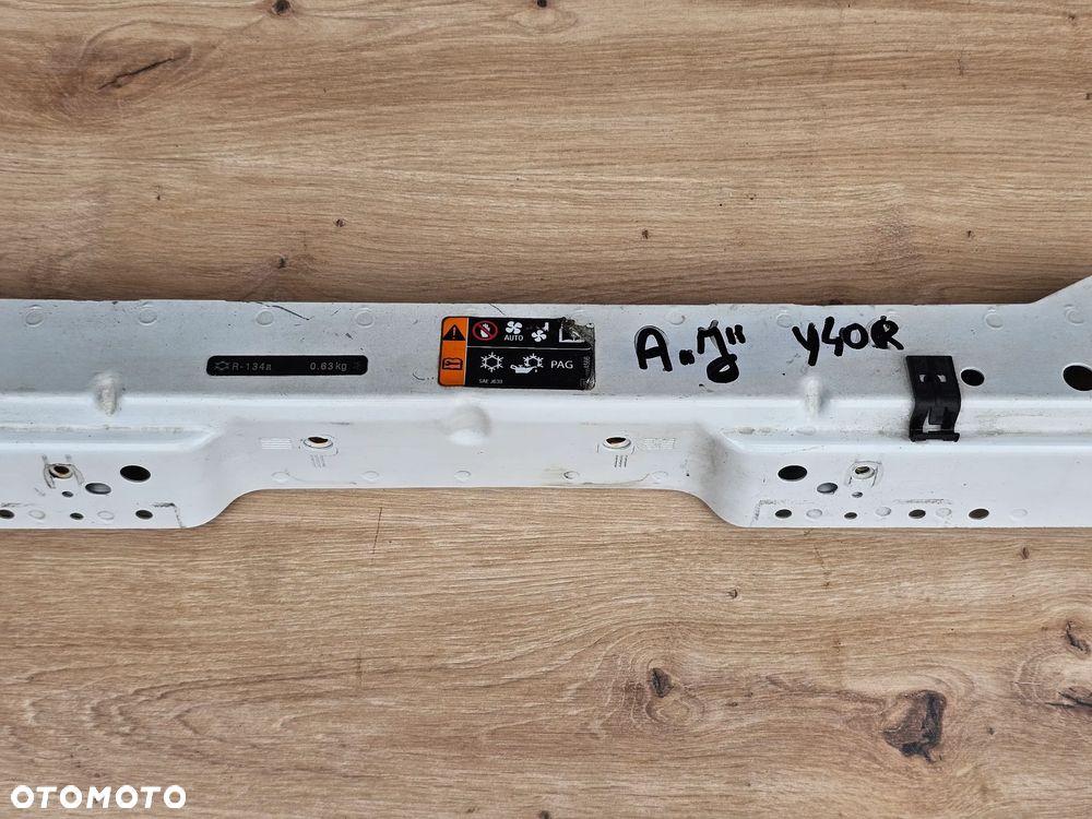 PAS PRZEDNI GÓRNY WZMOCNIENIE CZOŁOWE OPEL ASTRA J Y40R - 3