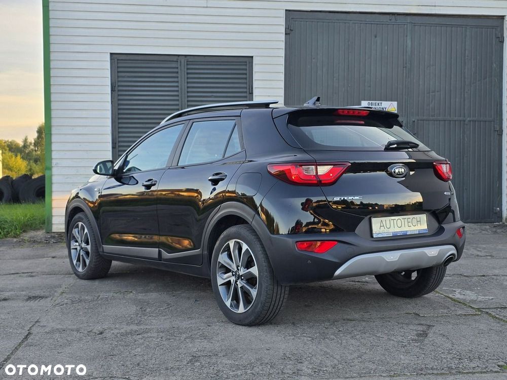 Kia Stonic 1.6 CRDi SCR XL - 4