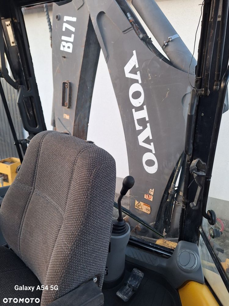 Volvo BL71 - 6