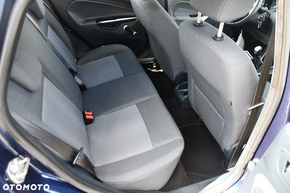 Ford Fiesta - 22