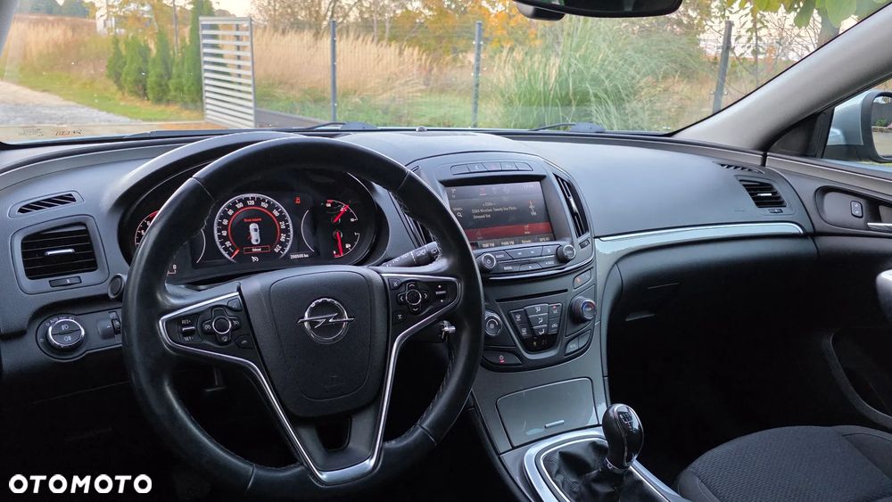 Opel Insignia 1.6 SIDI Turbo ecoFLEX Start/Stop Innovation - 11
