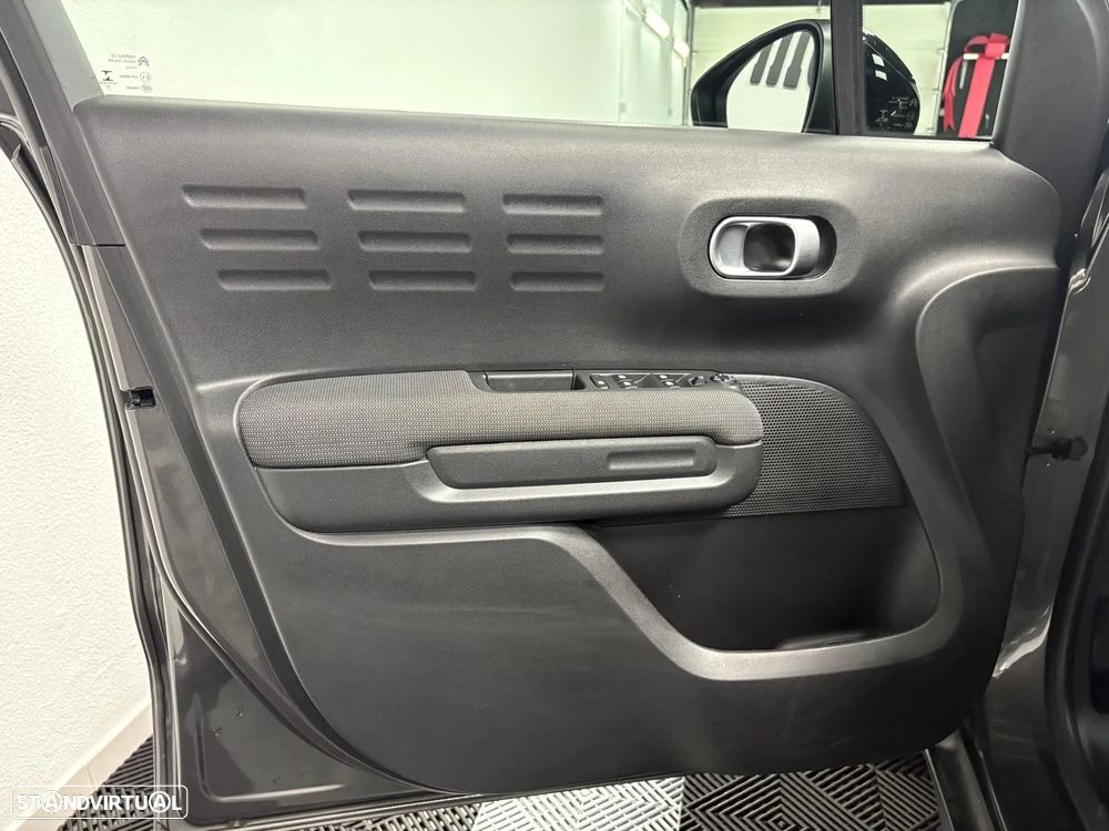 Citroën C3 Aircross 1.2 PureTech Shine - 15
