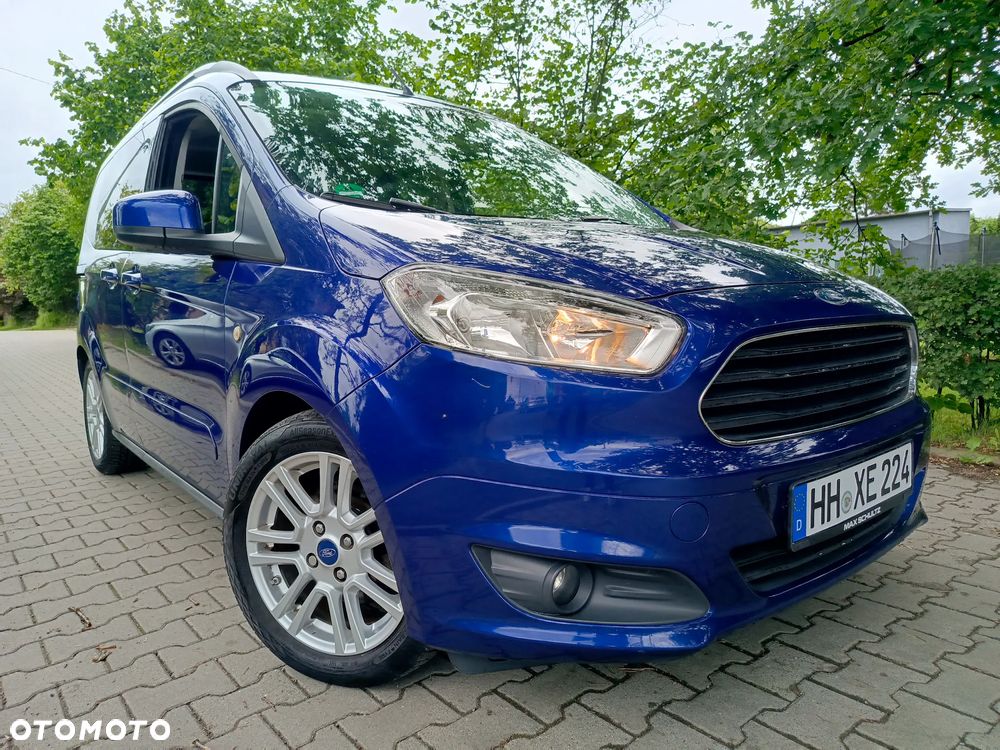 Ford Tourneo Courier 1.0 EcoBoost Titanium - 4