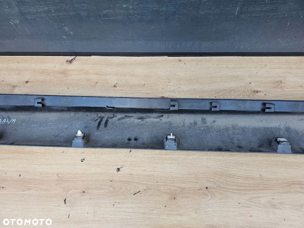 LISTWA PROGOWA PRAWA OPEL CROSSLAND CZARNA 13482064 - 9