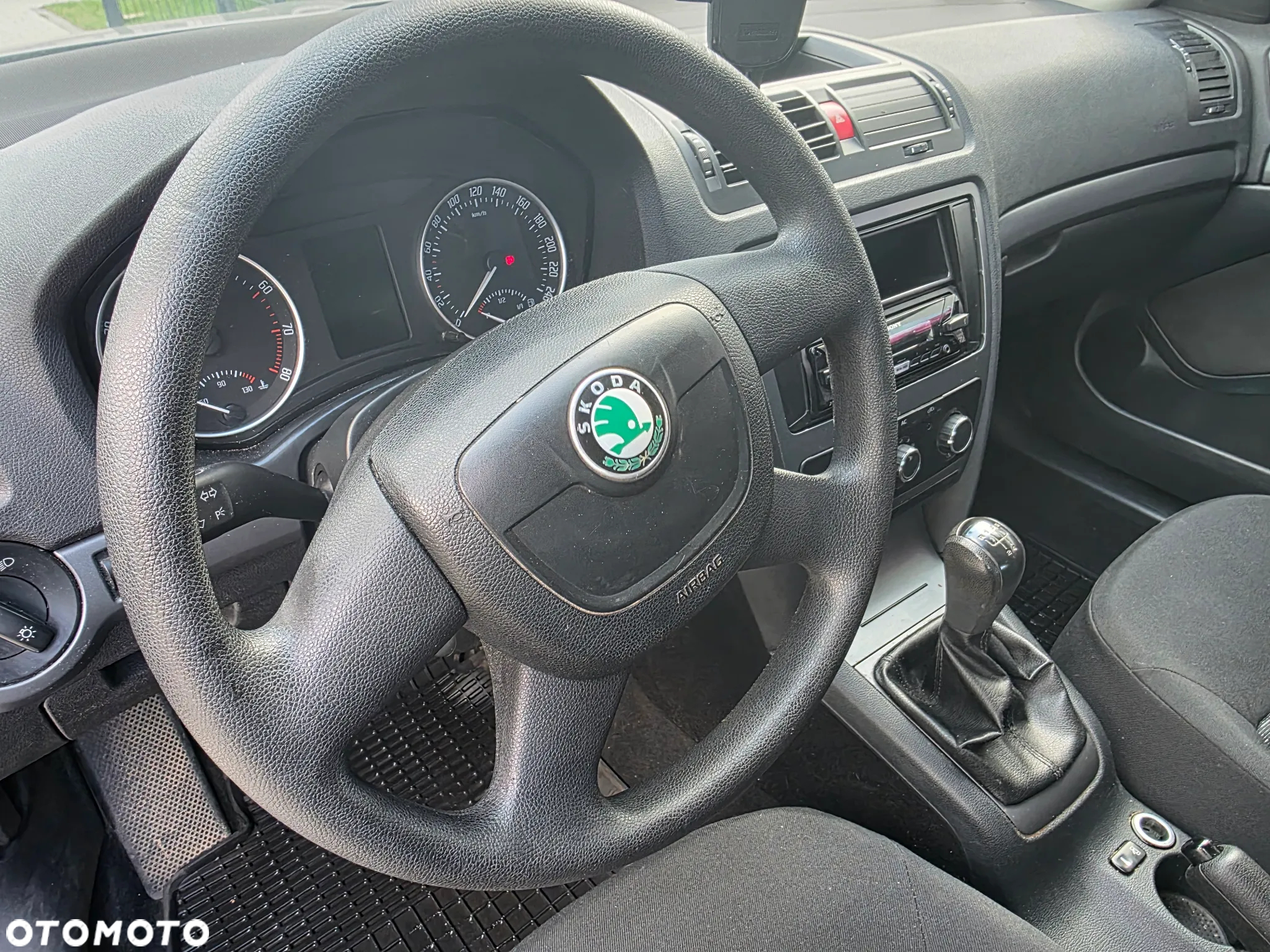 Skoda Octavia 1.6 Tour - 15