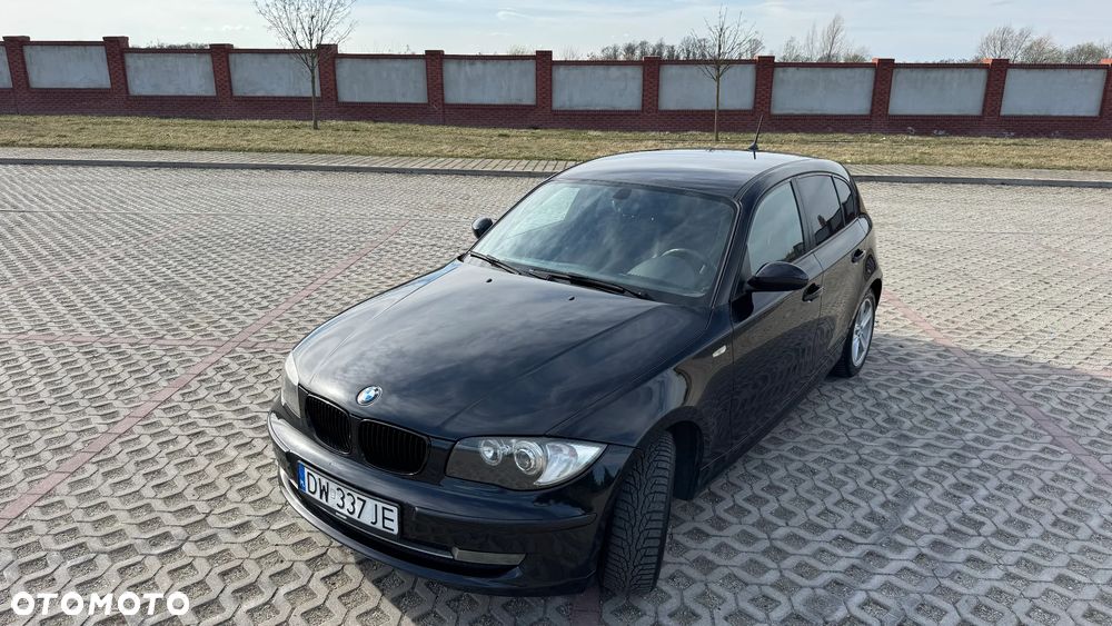 BMW Seria 1 118d DPF - 5