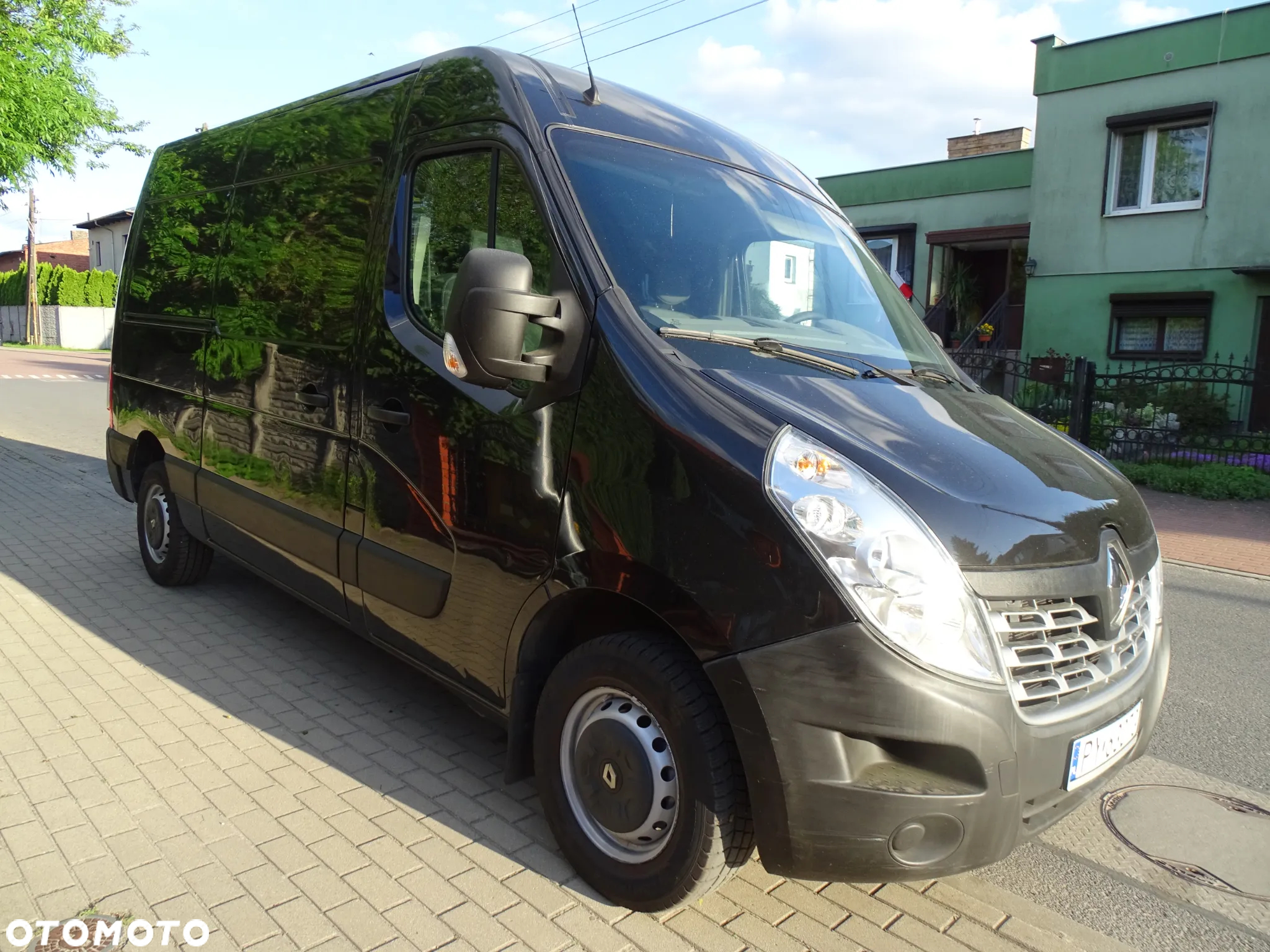 Renault MASTER 2,3 TDC ,L2 H2. KLIMATYZACJA, TEMPOMAT, HAK , ZAREJESTROWANY NA MNIE. - 2