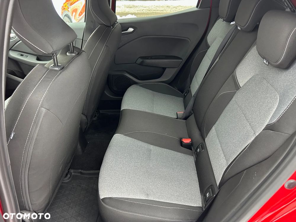 Renault Clio 1.0 TCe Evolution - 12