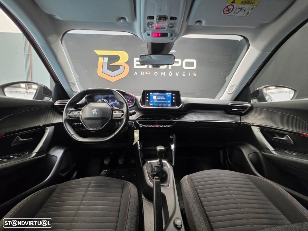 Peugeot 2008 PureTech 100 Active - 11