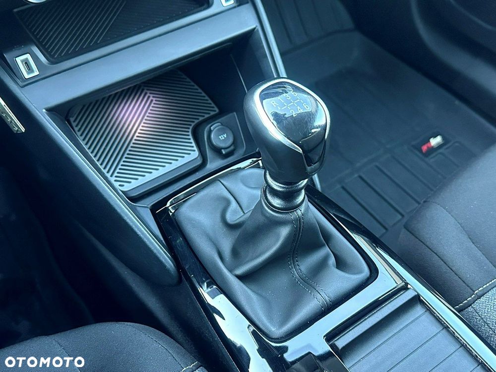 Citroën C4 1.5 BlueHDi Live Pack S&S - 26