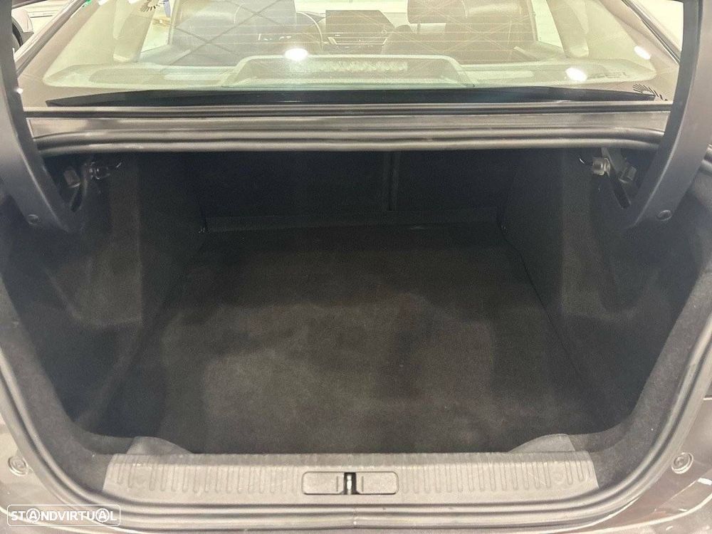 Citroën C4 X 1.2 PureTech Plus EAT8 - 6