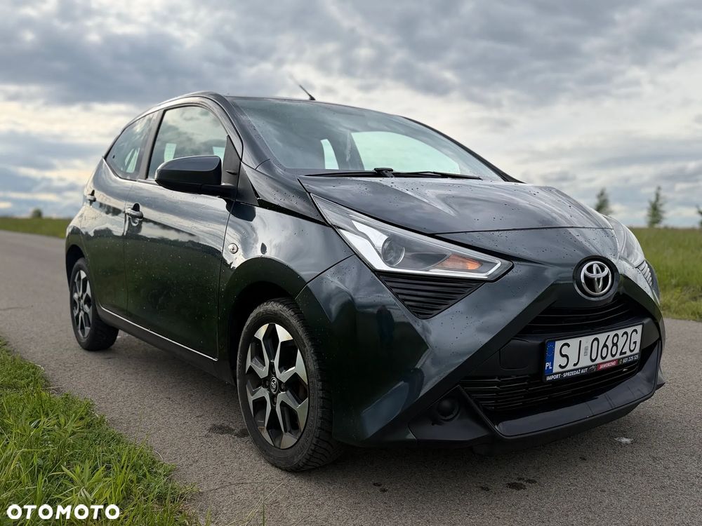 Toyota Aygo 1.0 VVT-i Color Edition - 1