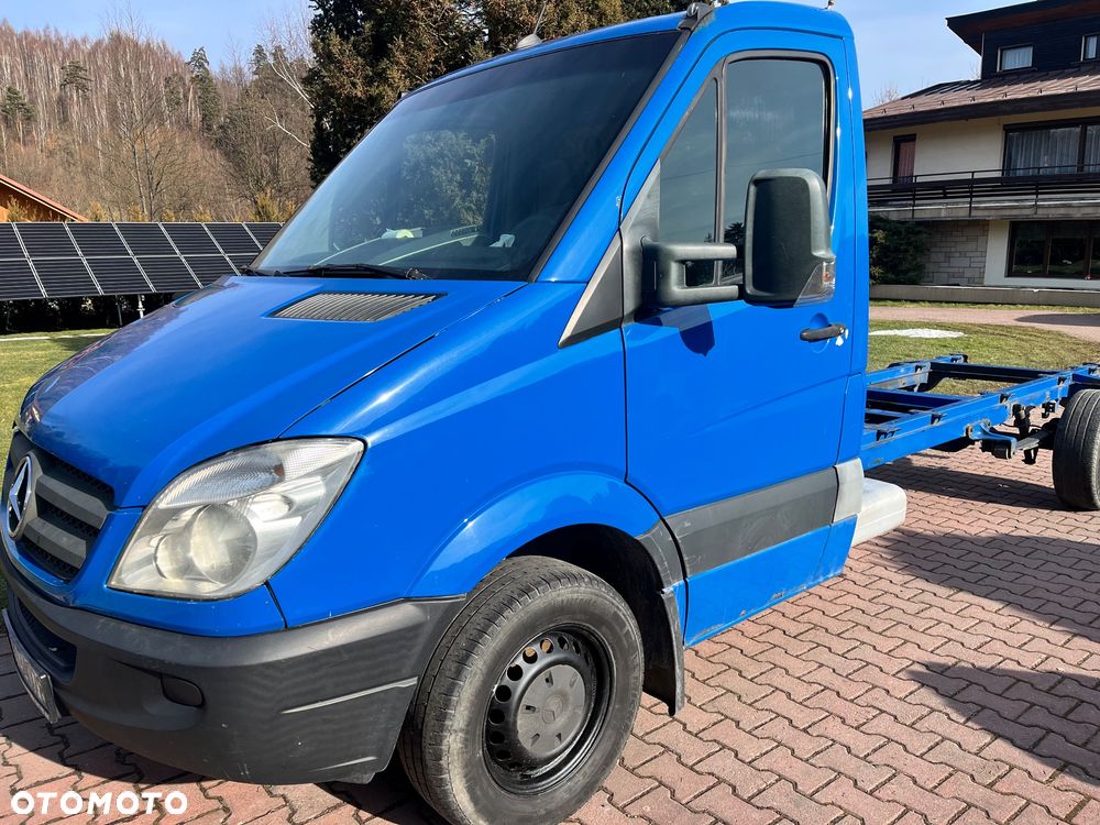 Mercedes-Benz Sprinter 319 - 1