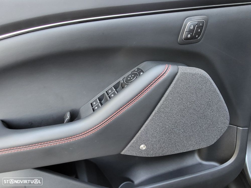 Ford Mustang Mach-E 98.7 kWh Premium - 13
