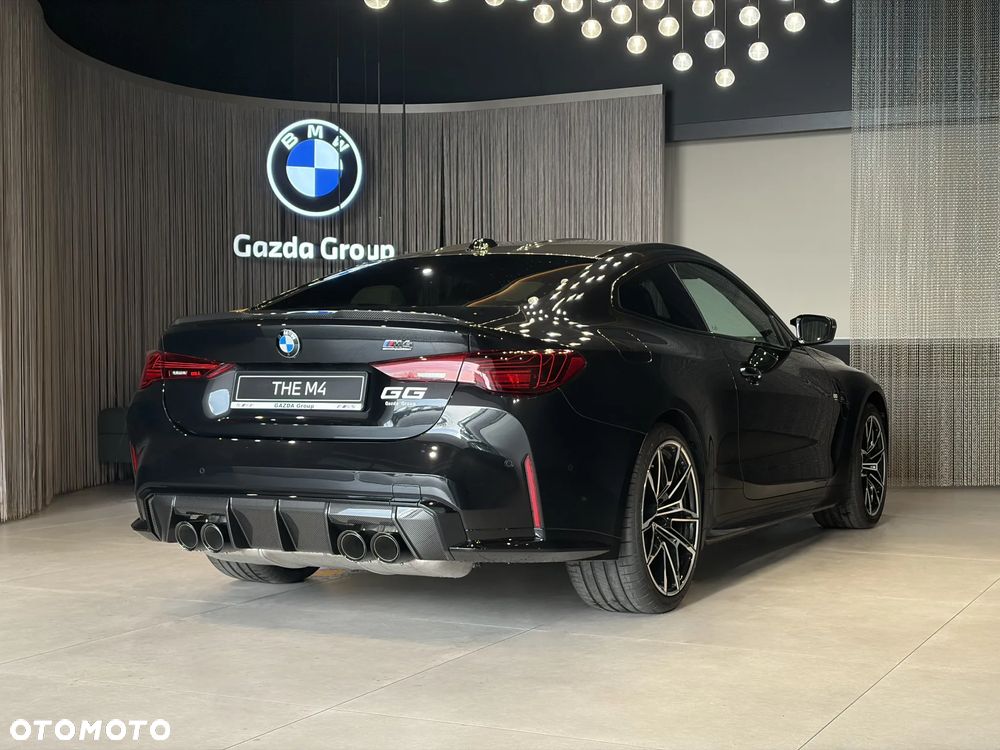 BMW M4 - 4