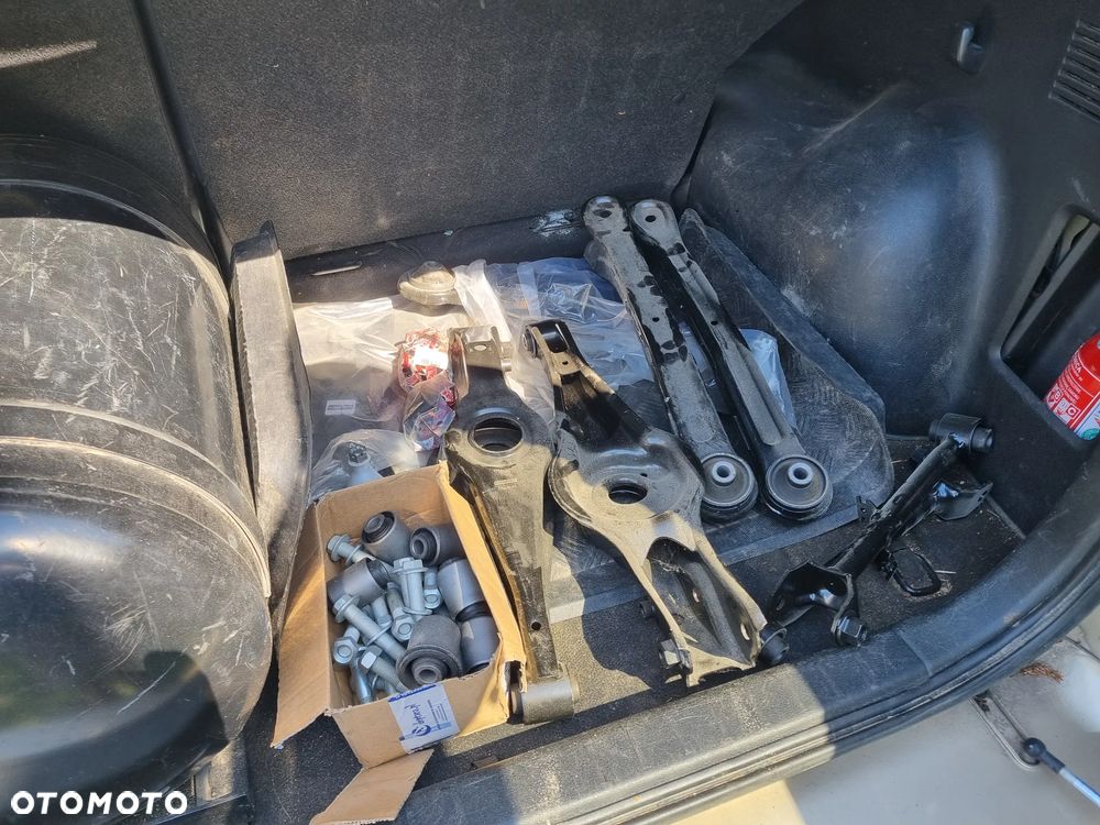 Suzuki Grand Vitara 2.7 V6 - 21